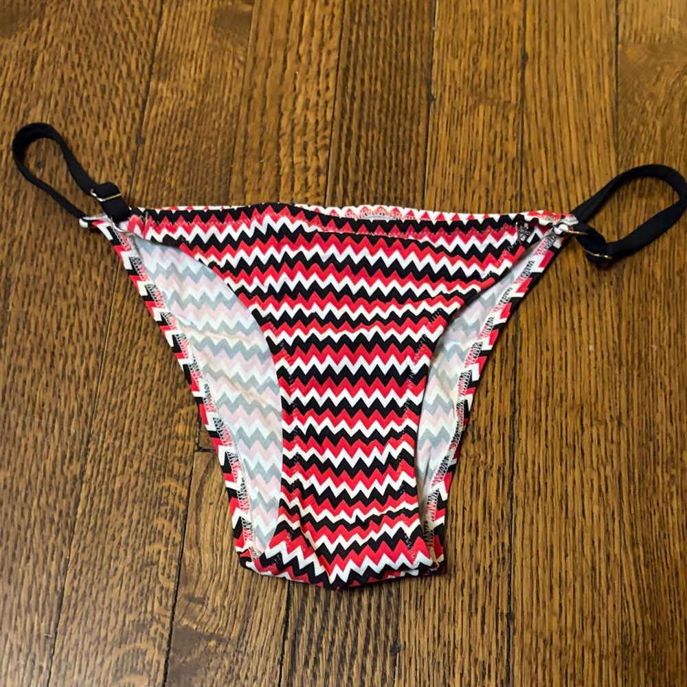 Guess Teeny Tiny Bikini Bottom xs
